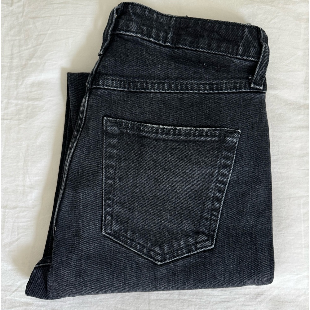 Amo Jeans.